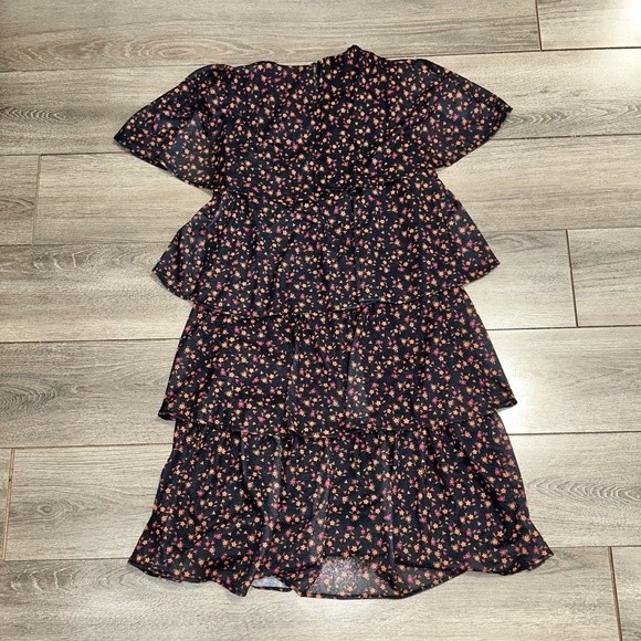 NWT Alitsa Floral Ruffle Dress - Picture 1 of 4